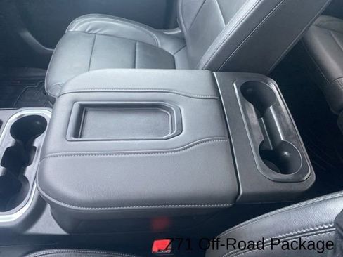 Used 2020 Chevrolet Silverado 2500 LTZ w/ LTZ Premium Package image 31