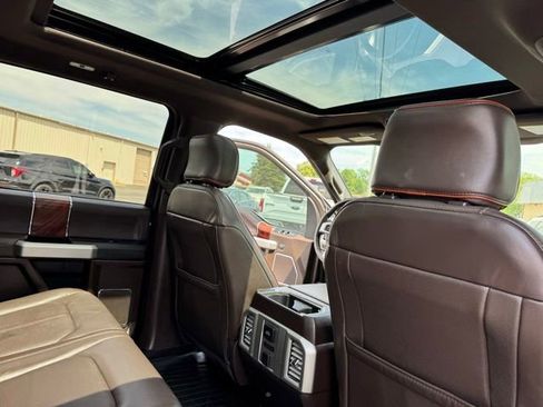 Used 2016 Ford F150 King Ranch w/ Equipment Group 601A Luxury AWD/4WD image 40