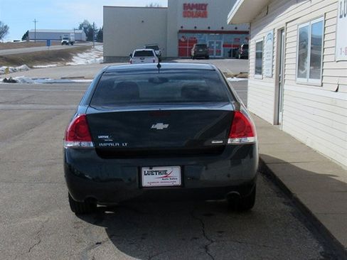 Used 2015 Chevrolet Impala LT w/ LT Sunroof Package image 8