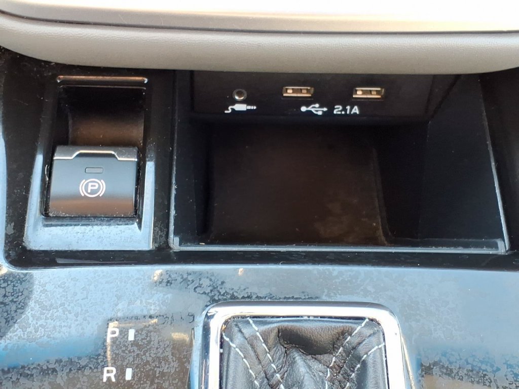Used 2020 Subaru Outback Premium AWD/4WD image 18