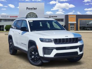 New 2026 Jeep Grand Cherokee Altitude video 1