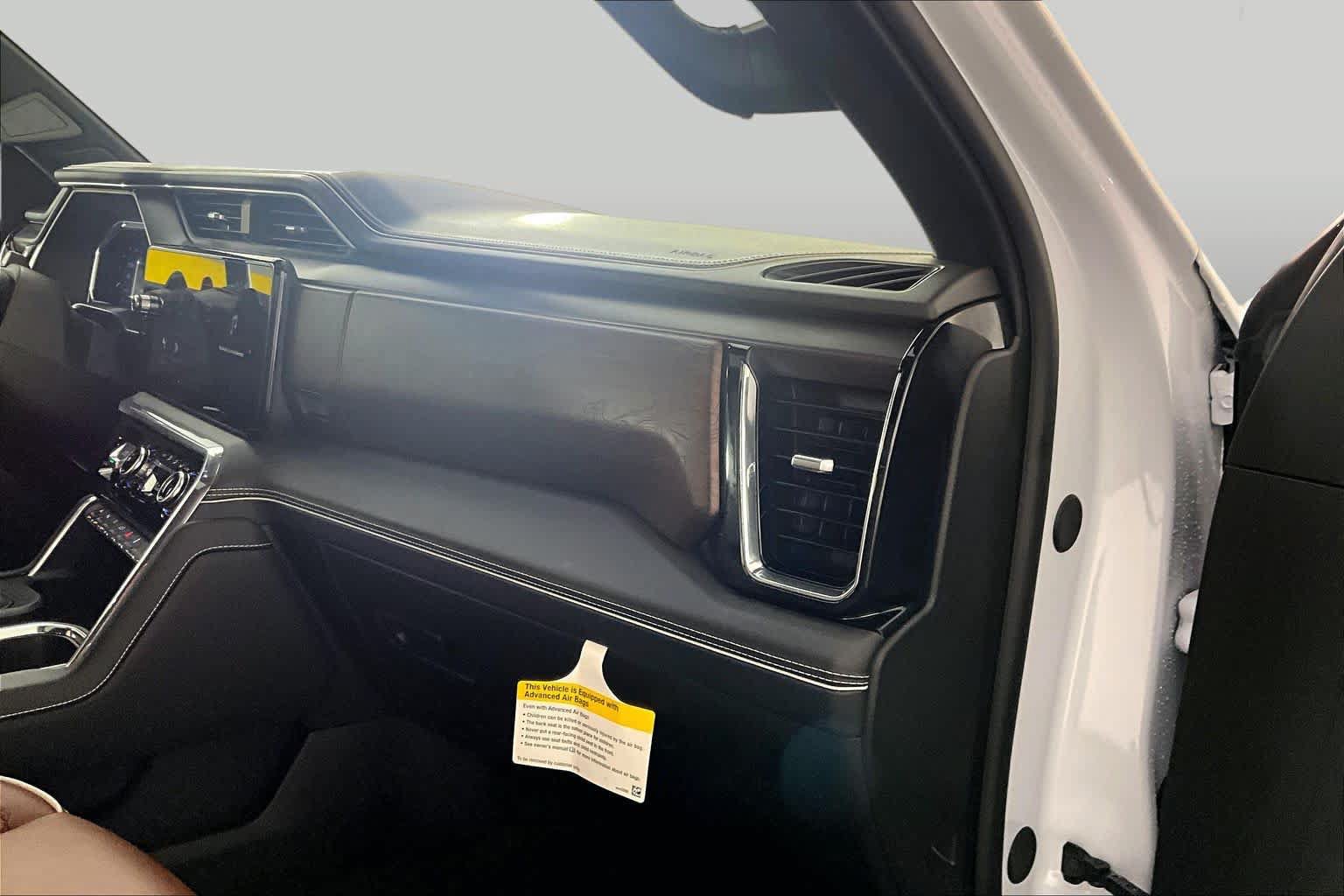 Used 2026 GMC Sierra 1500 Denali Ultimate AWD/4WD image 17