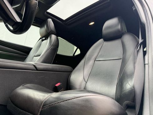 Used 2019 MAZDA MAZDA3 Hatchback w/ Premium Package image 10