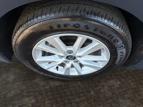 Used 2025 Toyota Camry LE image 35