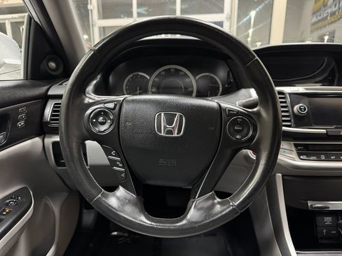 Used 2014 Honda Accord EX-L image 39