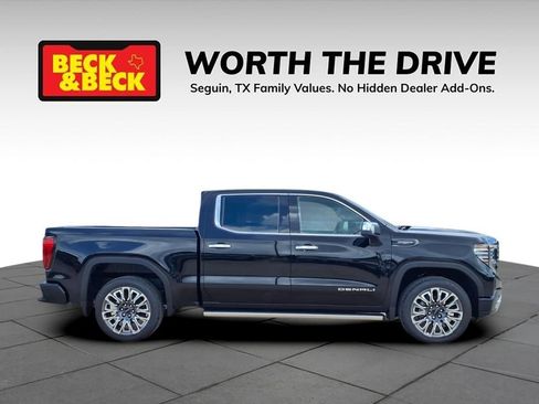 New 2026 GMC Sierra 1500 Denali Ultimate AWD/4WD image 4