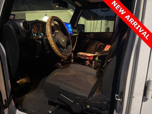 Used 2015 Jeep Wrangler Unlimited Sport w/ Quick Order Package 24S image 9