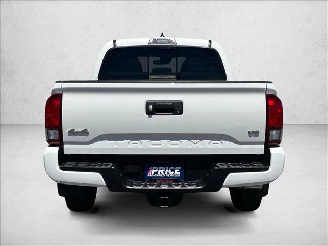 Used 2022 Toyota Tacoma SR5 w/ Technology Package AWD/4WD image 7