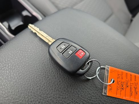 Used 2023 Toyota Tacoma SR image 32