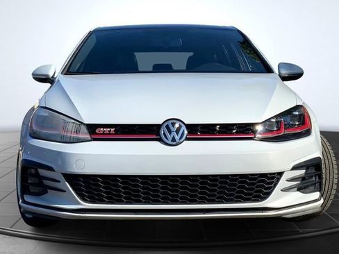 Used 2020 Volkswagen GTI SE image 2