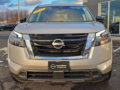 Certified 2023 Nissan Pathfinder S image 2