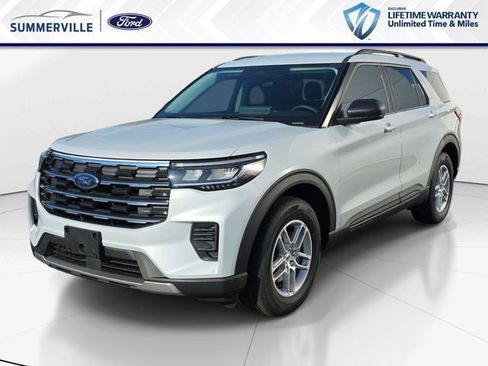 New 2026 Ford Explorer Active RWD image 9