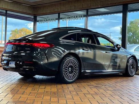 Used 2023 Mercedes-Benz EQS 580 4MATIC Sedan image 11