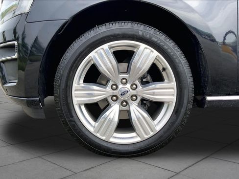 Used 2023 Ford Expedition Platinum AWD/4WD image 11