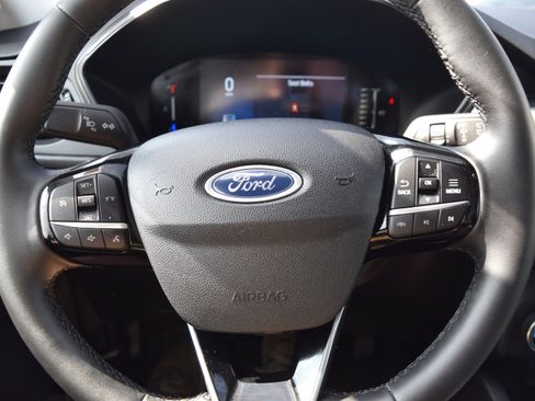 Used 2023 Ford Escape Active AWD/4WD image 11