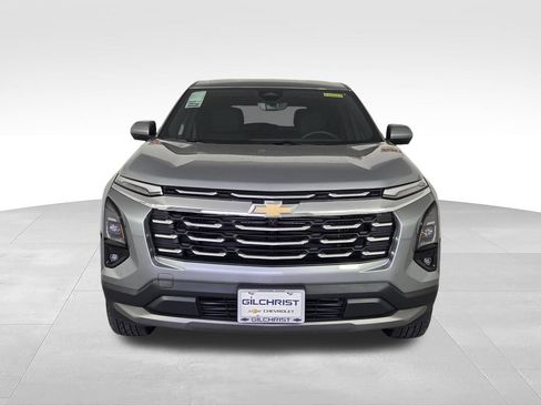 New 2026 Chevrolet Equinox LT w/ Convenience Package II FWD image 2