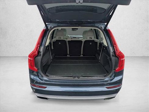 Used 2019 Volvo XC90 T6 Momentum w/ Advanced Package AWD/4WD image 6