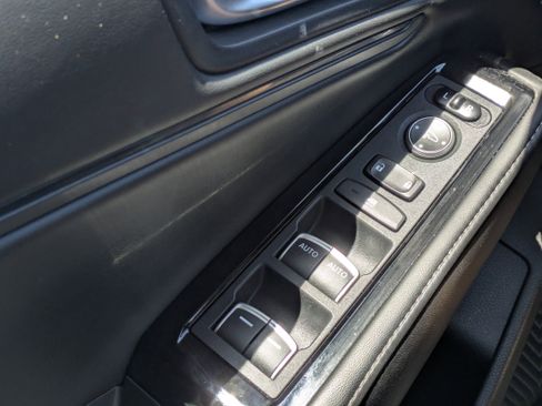 Used 2023 Honda Accord Touring image 27