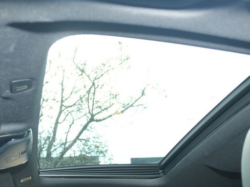 Certified 2023 BMW 540i xDrive w/ Executive Package image 24