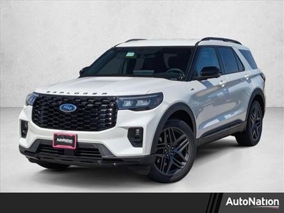 New 2025 Ford Explorer ST-Line w/ Premium Package