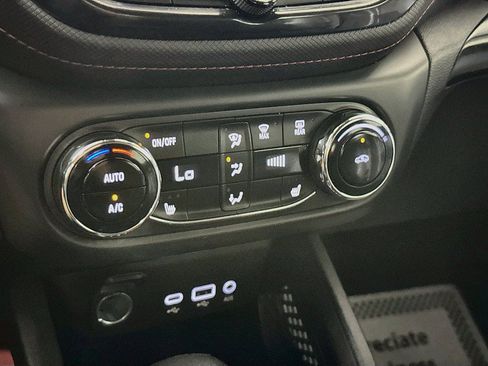 Used 2023 Chevrolet TrailBlazer RS w/ Convenience Package FWD image 16