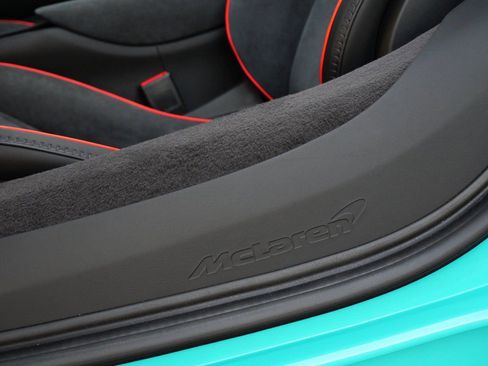 New 2026 McLaren Artura Spider image 17