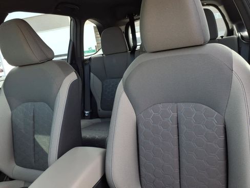 Certified 2025 Subaru Forester w/ Convenience Package #2 image 26