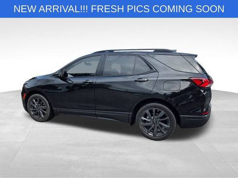 Used 2023 Chevrolet Equinox RS w/ RS Leather Package FWD image 4
