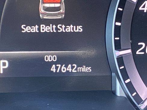 Used 2023 Toyota Highlander XSE image 22