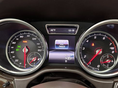 Used 2018 Mercedes-Benz GLE 350 image 16