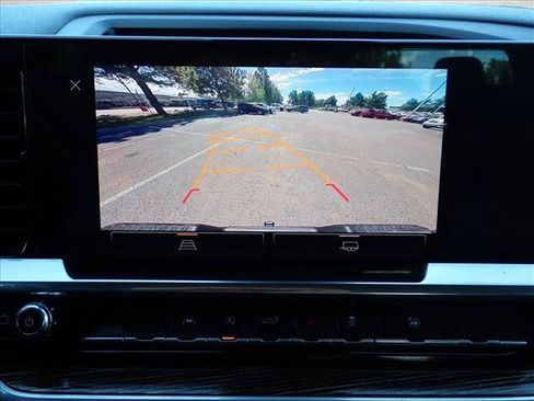 Used 2022 GMC Sierra 1500 Elevation w/ LPO, Elevation Black Package AWD/4WD image 16