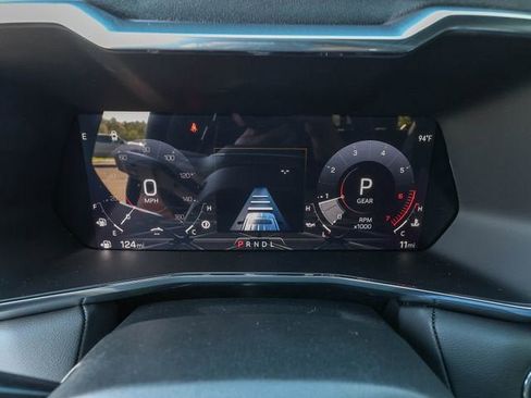 New 2026 GMC Canyon Elevation w/ Convenience Package RWD image 18