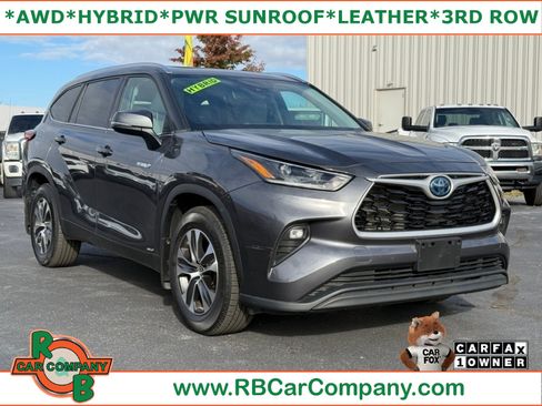 Used 2021 Toyota Highlander XLE image 1