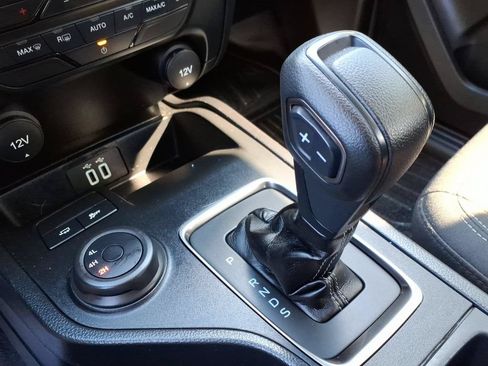 Used 2022 Ford Ranger XL w/ Equipment Group 101A High AWD/4WD image 18