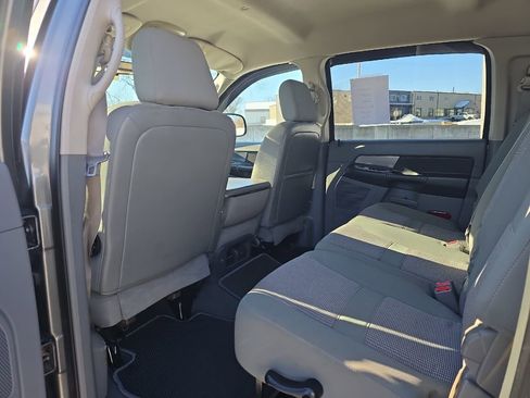 Used 2007 Dodge Ram 2500 Truck SLT image 18