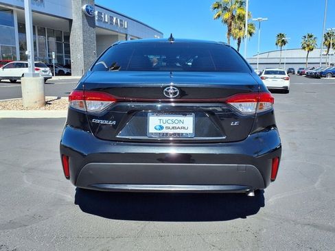 Used 2020 Toyota Corolla LE image 12