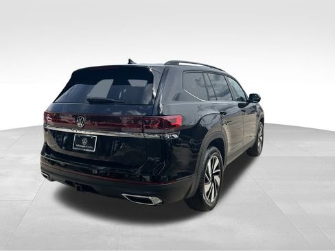New 2026 Volkswagen Atlas SE FWD image 4