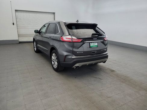 Used 2019 Ford Edge Titanium AWD/4WD image 5