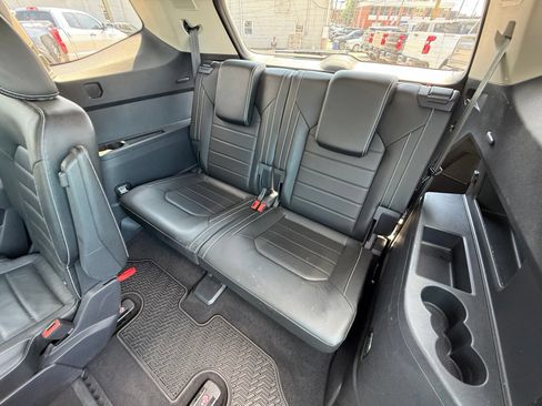 Used 2023 Volkswagen Atlas SEL Premium AWD/4WD image 13