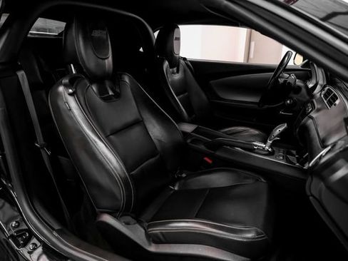 Used 2012 Chevrolet Camaro SS RWD image 36