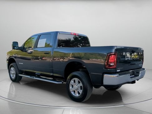 Used 2026 RAM 2500 Big Horn AWD/4WD image 20