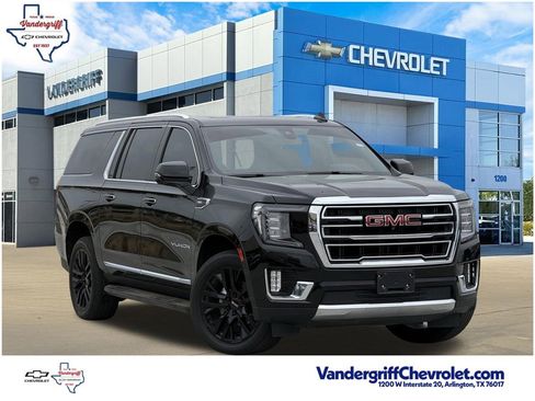 Used 2022 GMC Yukon XL SLT w/ SLT Premium Package image 1
