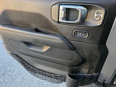 Used 2019 Jeep Wrangler Moab w/ Quick Order Package 24M Moab image 27