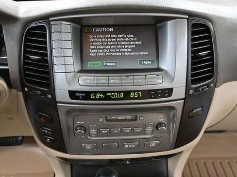 Used 2006 Toyota Land Cruiser image 31