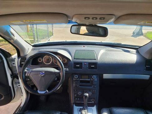 Used 2013 Volvo XC90 3.2 image 20