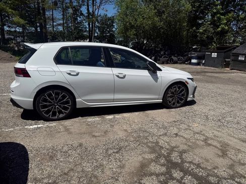 Used 2025 Volkswagen Golf w/ Euro Style Package AWD/4WD image 5