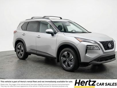 Used 2025 Nissan Rogue SV