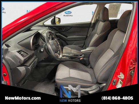 Used 2022 Subaru Crosstrek 2.0i Premium AWD/4WD image 9