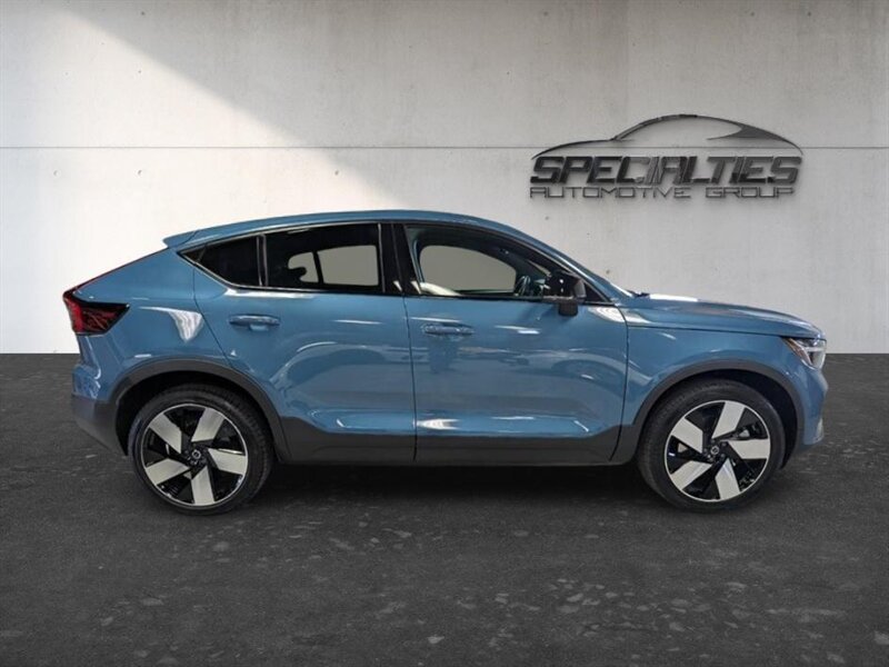 Used 2023 Volvo C40 P8 Recharge Ultimate AWD/4WD image 11