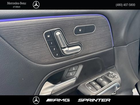 Certified 2023 Mercedes-Benz GLB 250 image 14